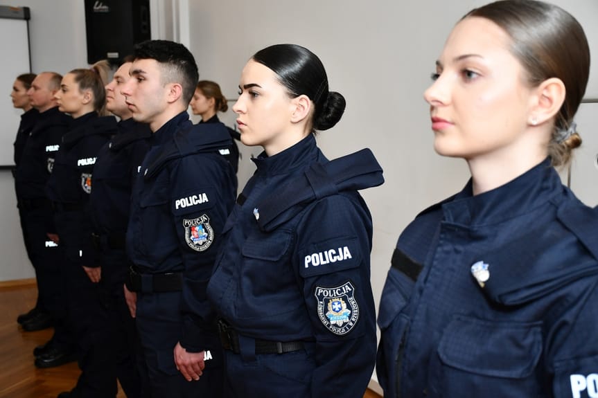 Nowi stróże prawa zasilili szeregi podkarpackiej policji