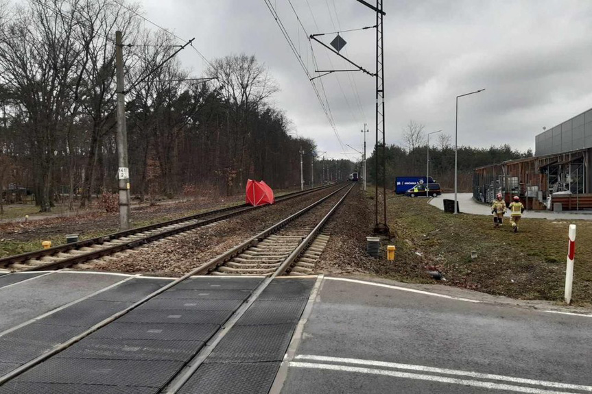 Tragiczny wypadek na torach w Nowej Sarzynie