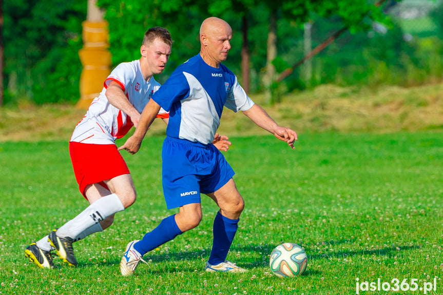 Tajfun Łubno Szlacheckie - Jasiołka Hankówka-Brzyszczki 4:3