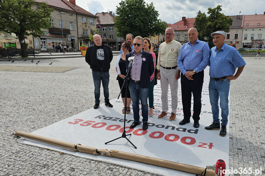 Akcja "Tłuste koty PiS" w Jaśle