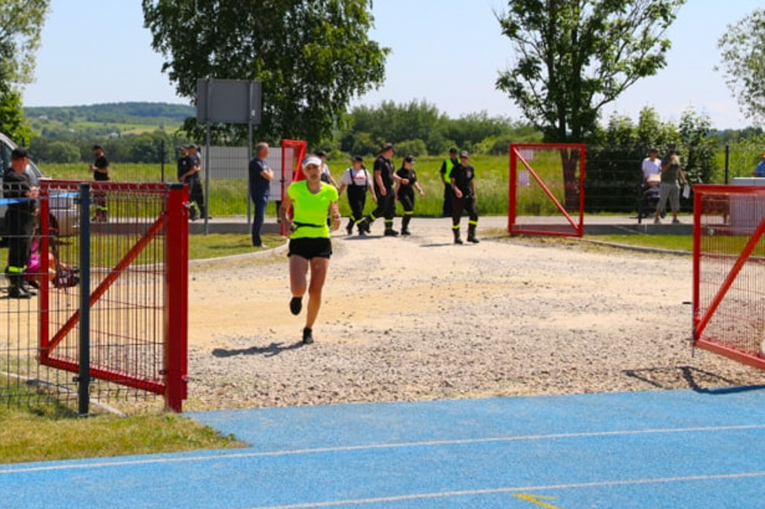 Biegali w Czeluśnicy