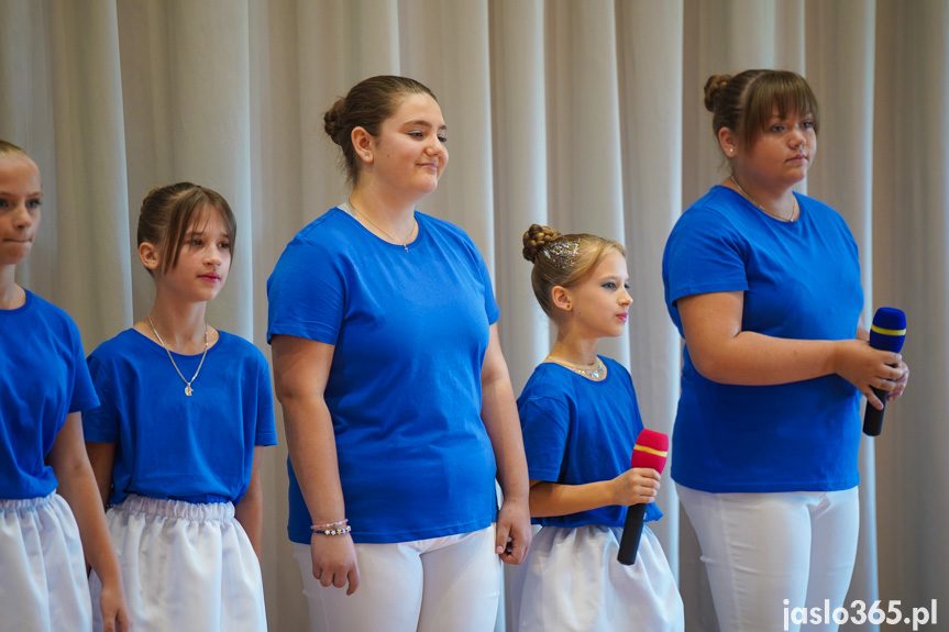 Centrum Kulturalno-Sportowe w Dębowcu