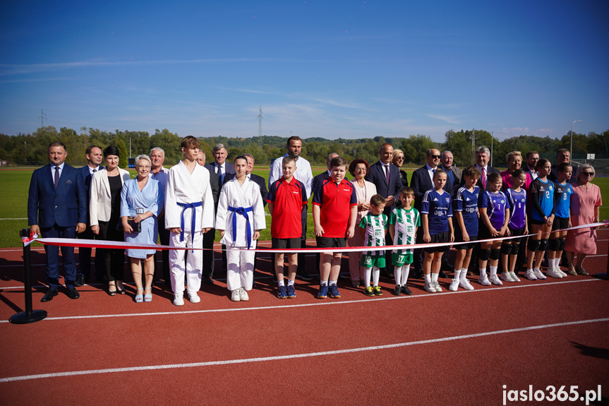 Centrum Kulturalno-Sportowe w Dębowcu