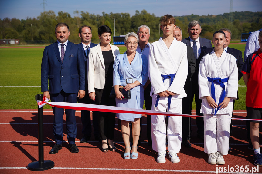 Centrum Kulturalno-Sportowe w Dębowcu