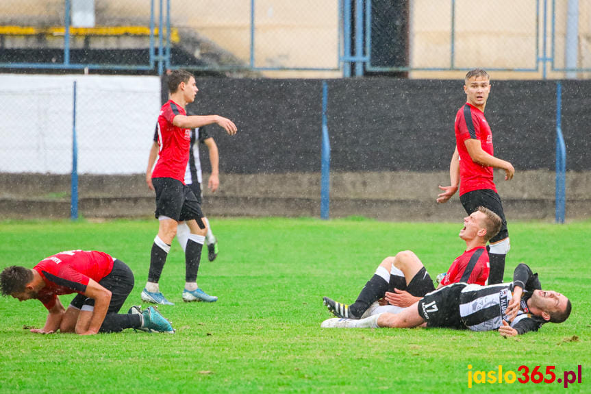 Czarni Jasło - Karpaty Krosno 0:1