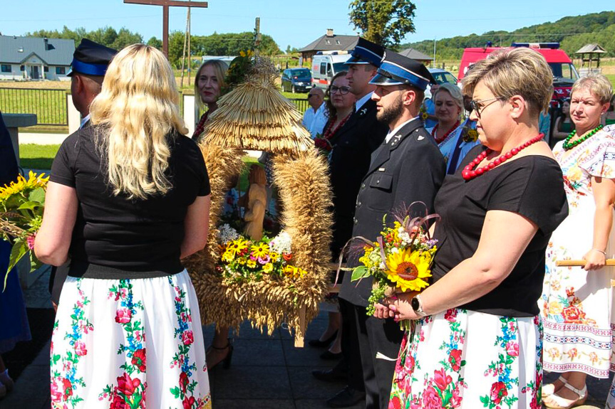 Dożynki w Warzycach