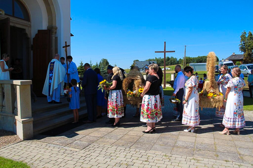 Dożynki w Warzycach