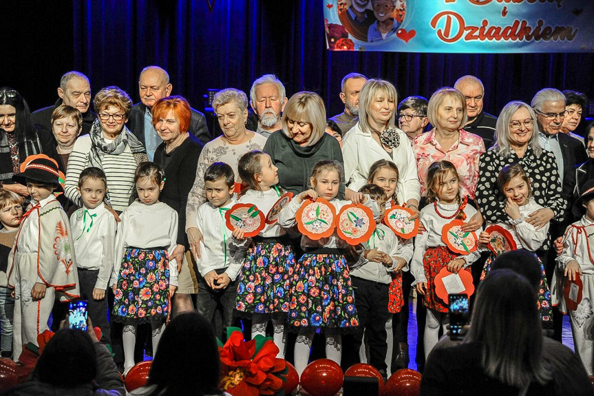 Dzień Babci i dziadka - Przedszkole Miejskie nr 3 w Jaśle