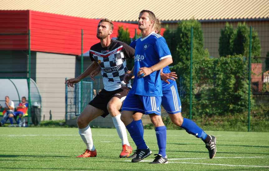 I runda PP: Czarni Jasło - Tempo Nienaszów 2-3