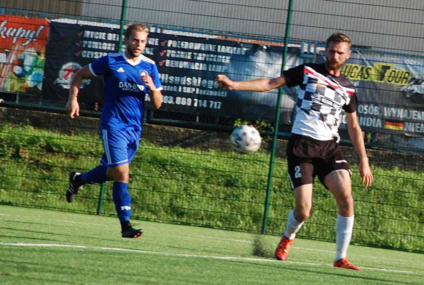 I runda PP: Czarni Jasło - Tempo Nienaszów 2-3