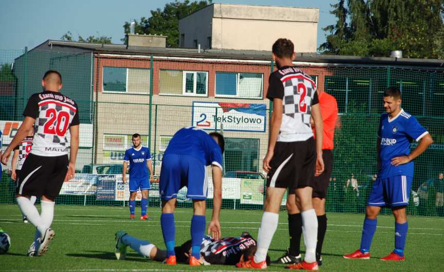 I runda PP: Czarni Jasło - Tempo Nienaszów 2-3