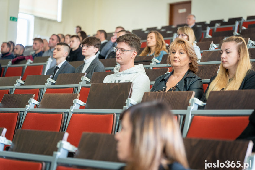 Inauguracja Roku Akademickiego 2021/2022 Podkarpackiej Szkoły Wyższej w Jaśle