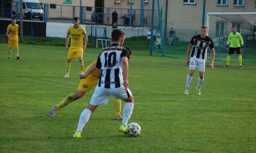 IV liga podkarpacka. Mecz Czarni Jasło - Ekoball Stal Sanok 2-0