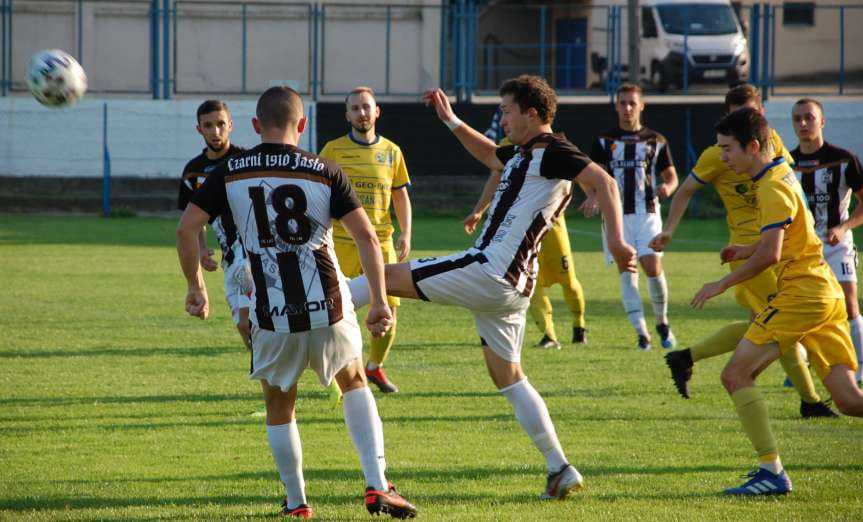 IV liga podkarpacka. Mecz Czarni Jasło - Ekoball Stal Sanok 2-0