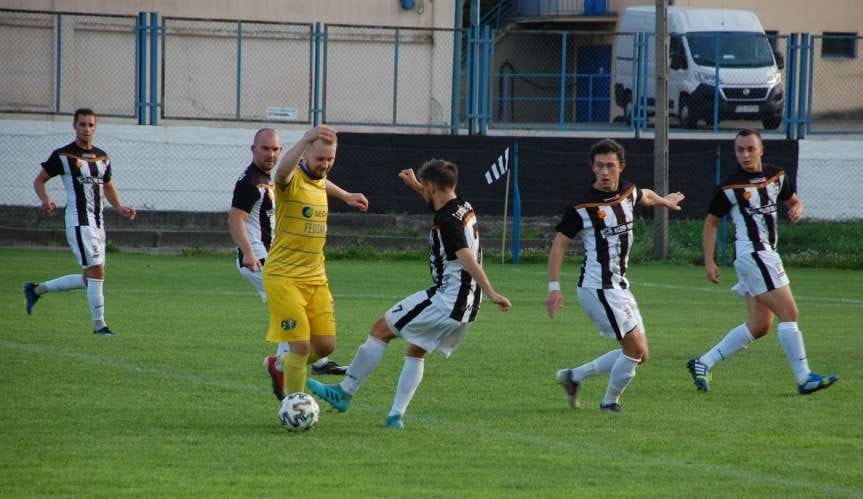 IV liga podkarpacka. Mecz Czarni Jasło - Ekoball Stal Sanok 2-0