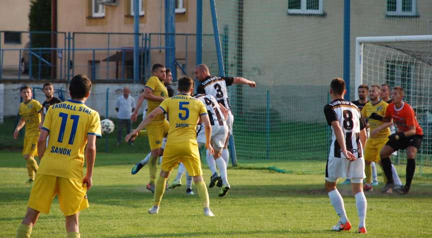 IV liga podkarpacka. Mecz Czarni Jasło - Ekoball Stal Sanok 2-0