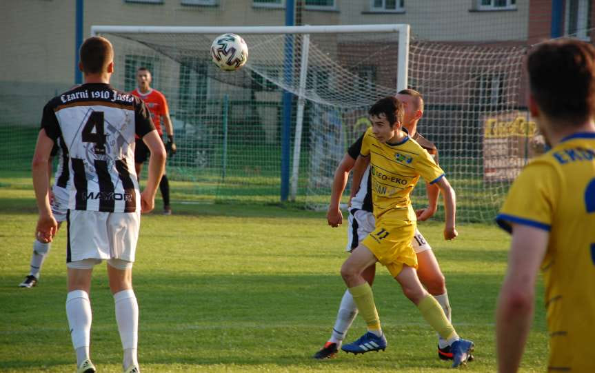 IV liga podkarpacka. Mecz Czarni Jasło - Ekoball Stal Sanok 2-0