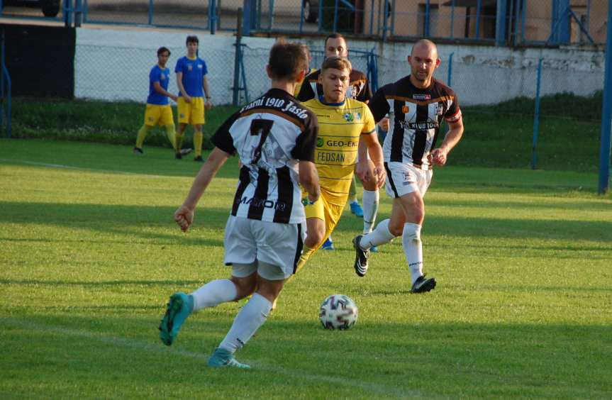 IV liga podkarpacka. Mecz Czarni Jasło - Ekoball Stal Sanok 2-0