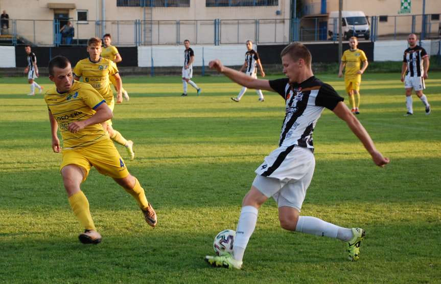 IV liga podkarpacka. Mecz Czarni Jasło - Ekoball Stal Sanok 2-0