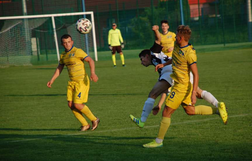 IV liga podkarpacka. Mecz Czarni Jasło - Ekoball Stal Sanok 2-0