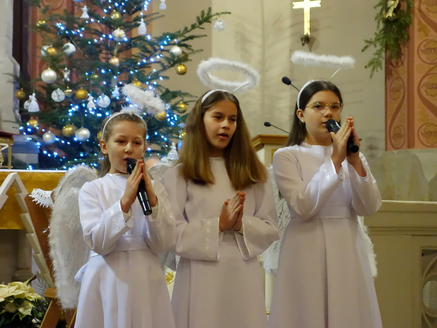 Jasełka w kościele w Brzyskach