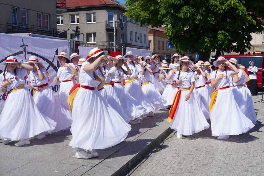 Jasło tańczy dla Jana Pawła II