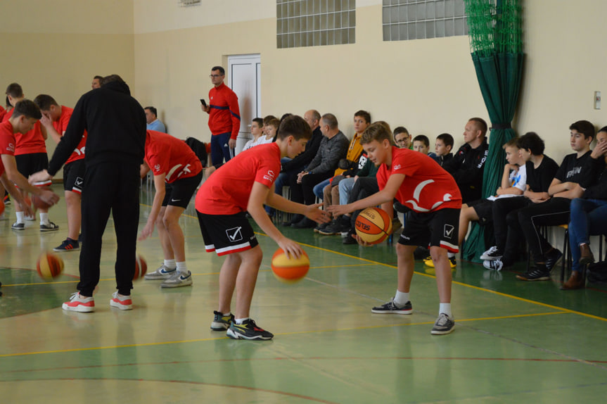 Koszykarski trening z reprezentantką Polski