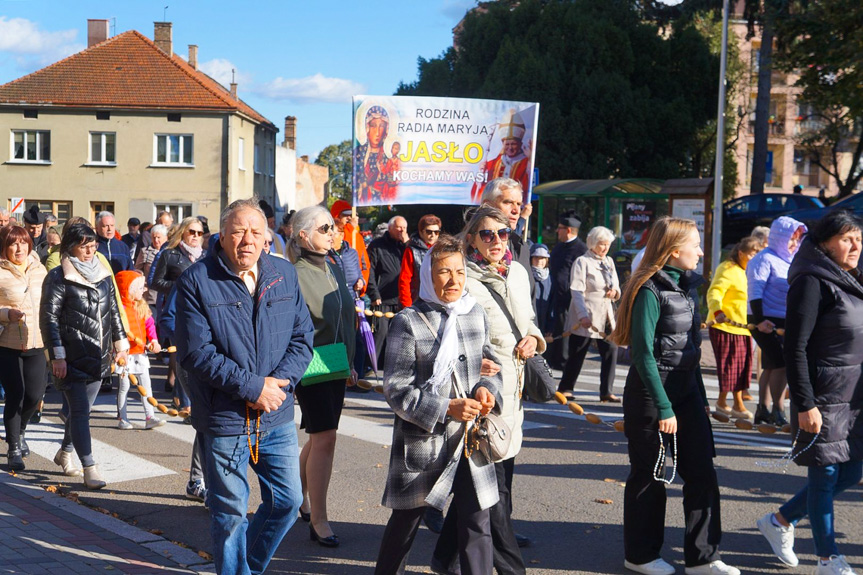 Krucjata Różańcowa przeszła ulicami Jasła