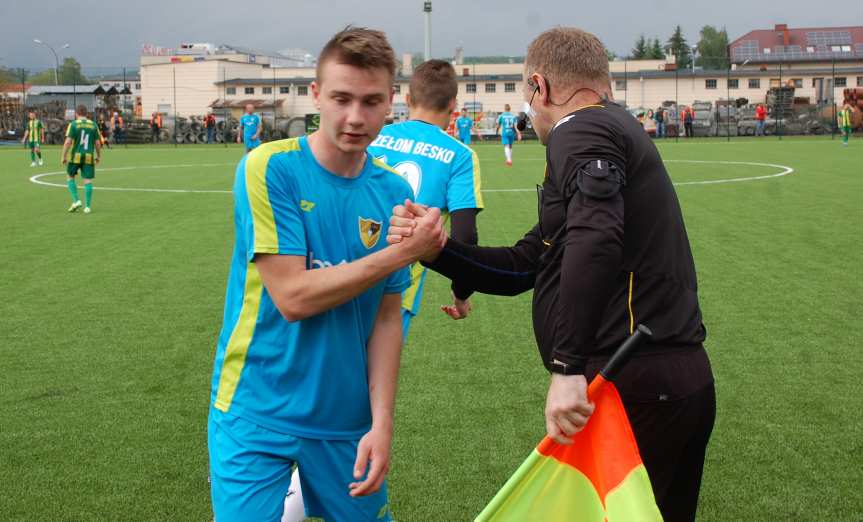 LKS Czeluśnica - Przełom Besko 0-3