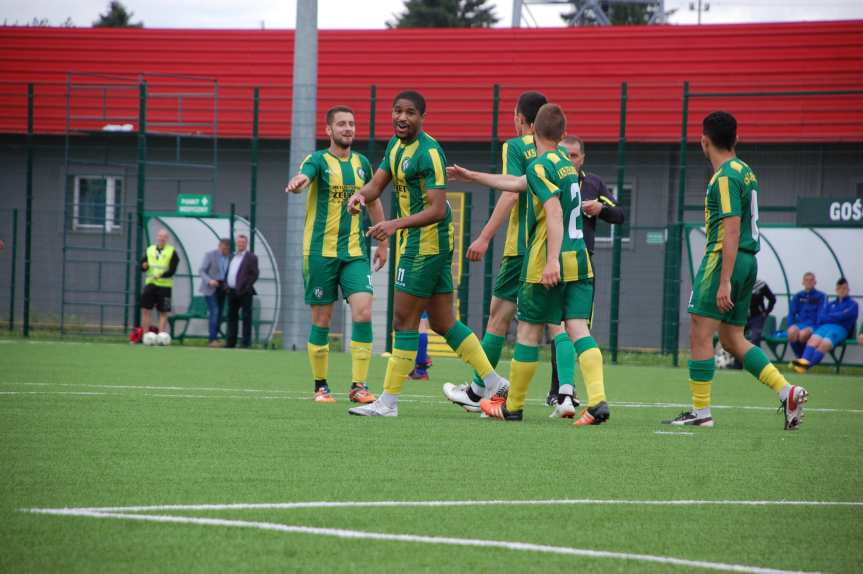 LKS Czeluśnica - Szarotka Uherce 5-0