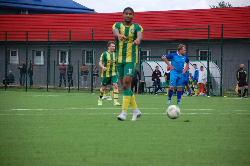 LKS Czeluśnica - Szarotka Uherce 5-0