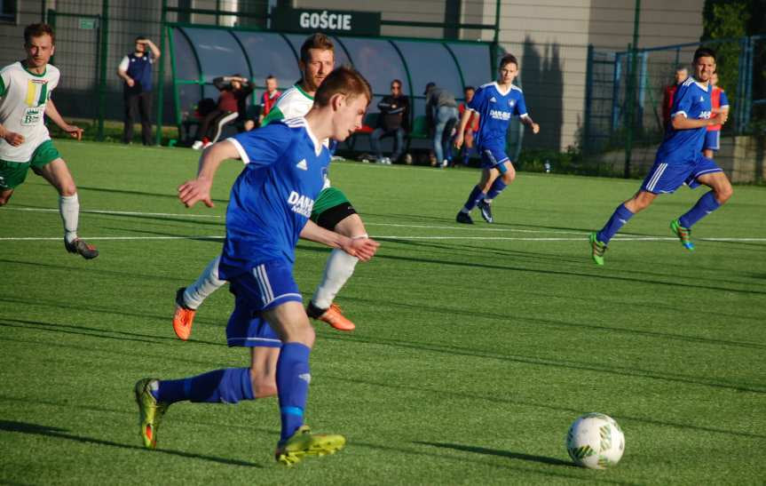 LKS Czeluśnica - Tempo Nienaszów 1-2 