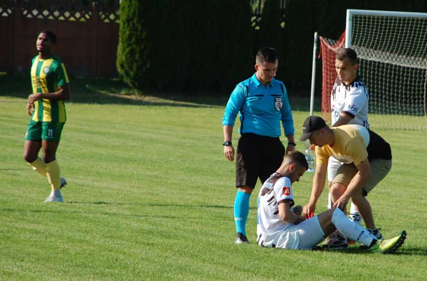 LKS Skołyszyn - LKS Czeluśnica 2-2