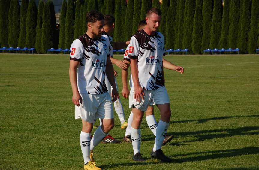 LKS Skołyszyn - LKS Czeluśnica 2-2