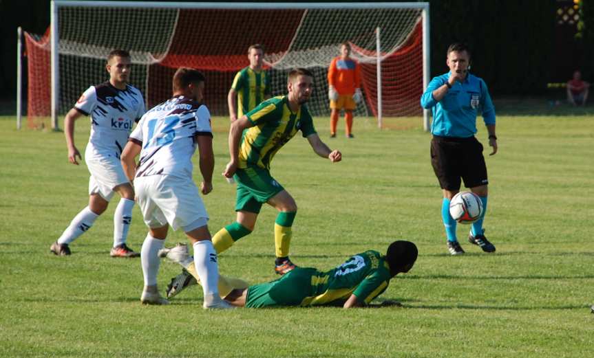 LKS Skołyszyn - LKS Czeluśnica 2-2