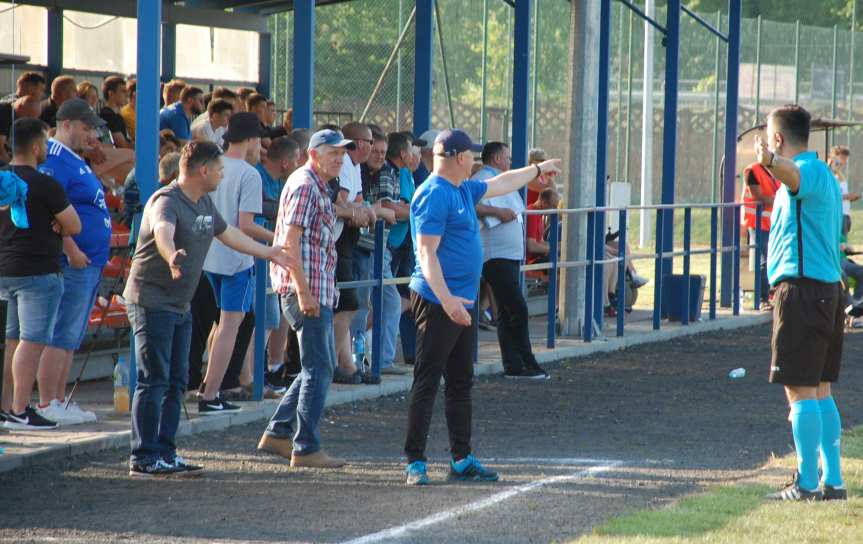 LKS Skołyszyn - LKS Czeluśnica 2-2