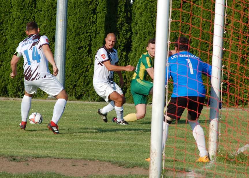 LKS Skołyszyn - LKS Czeluśnica 2-2