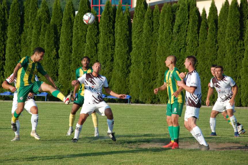 LKS Skołyszyn - LKS Czeluśnica 2-2