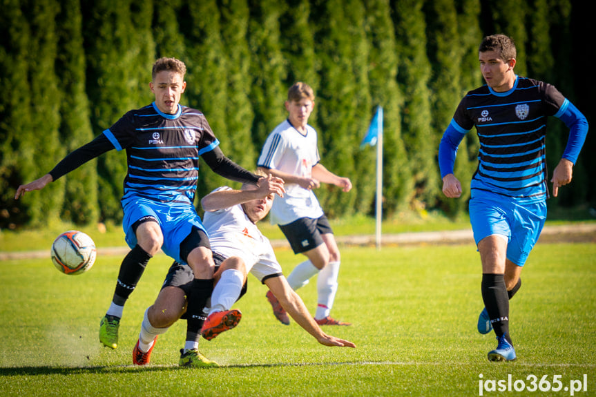 LKS Skołyszyn - LKS Zarzecze 5:0