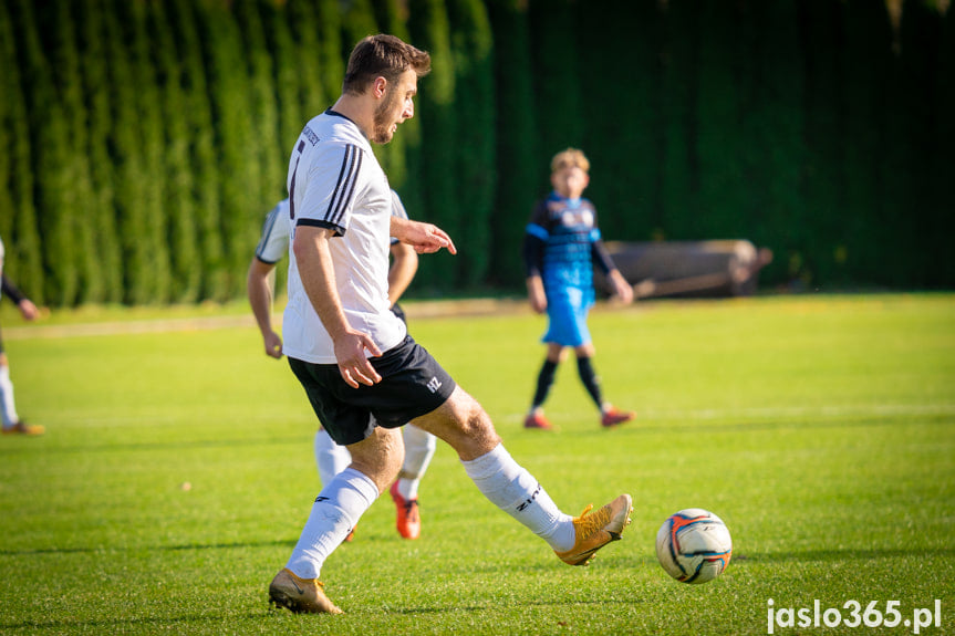 LKS Skołyszyn - LKS Zarzecze 5:0