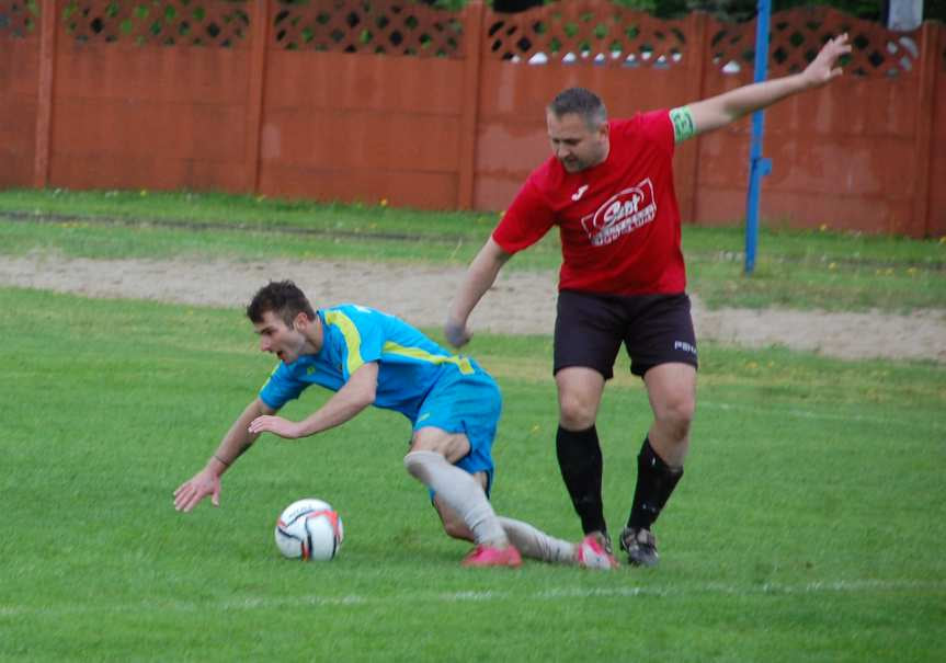 LKS Skołyszyn - Przełom Besko 0-0