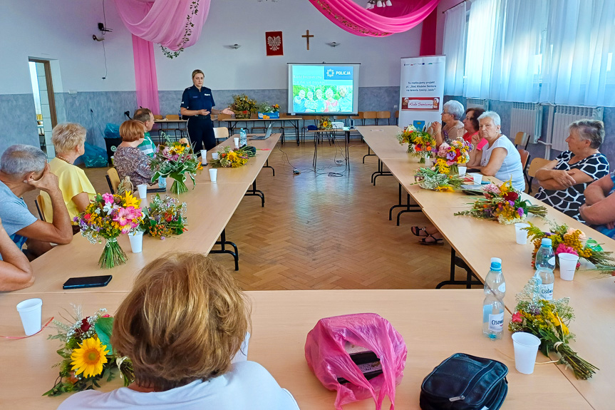 Miesiąc sierpień w Klubach Seniora