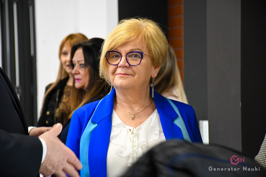 Ministra edukacji Barbara Nowacka spotkała się z młodymi jaślanami