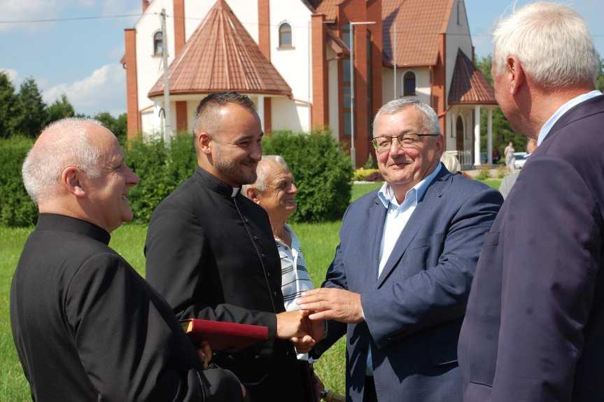 Minister infrastruktury Andrzej Adamczyk w Przysiekach i Desznicy