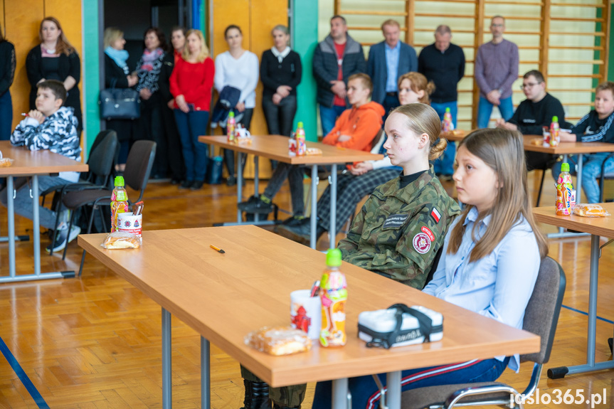 Młodzież zapobiega pożarom w Jaśle