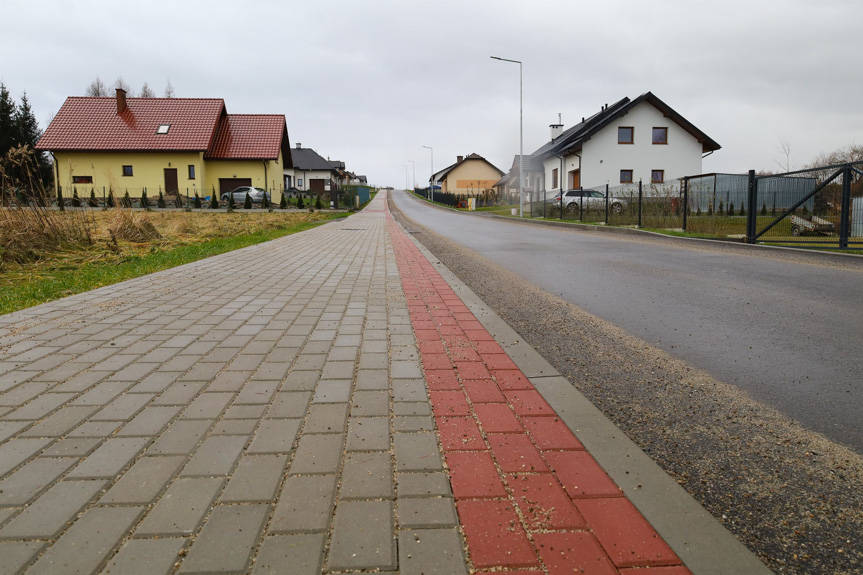 Nowa droga w Niegłowicach