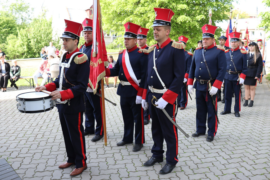 Obchody 3 maja w Dębowcu