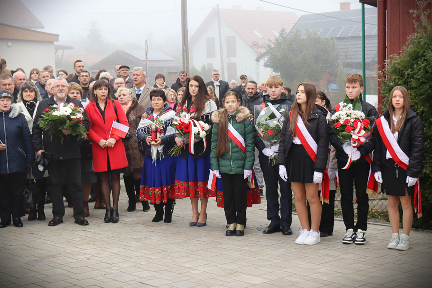 Obchody Święta Niepodległości w Dębowcu