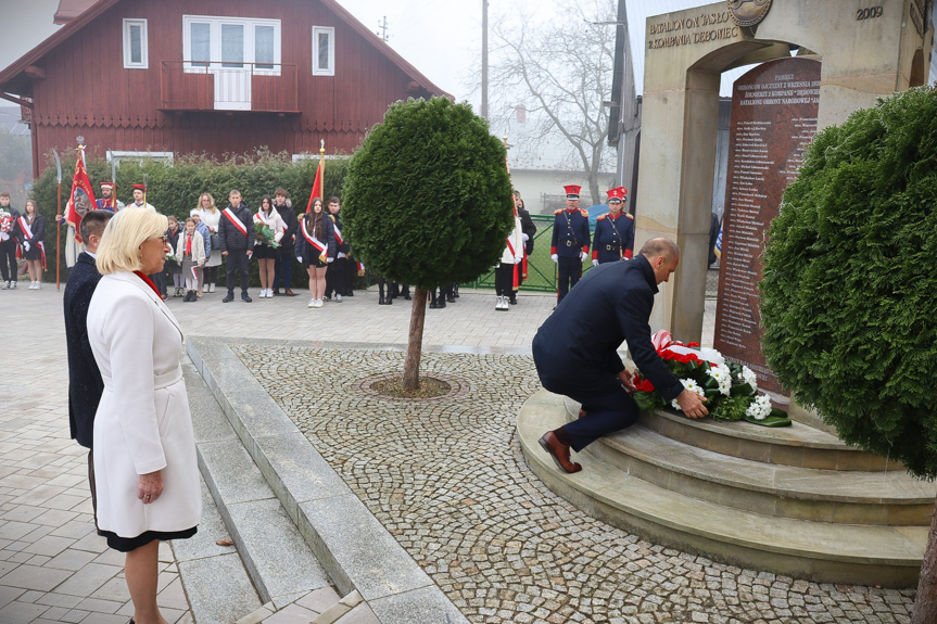 Obchody Święta Niepodległości w Dębowcu