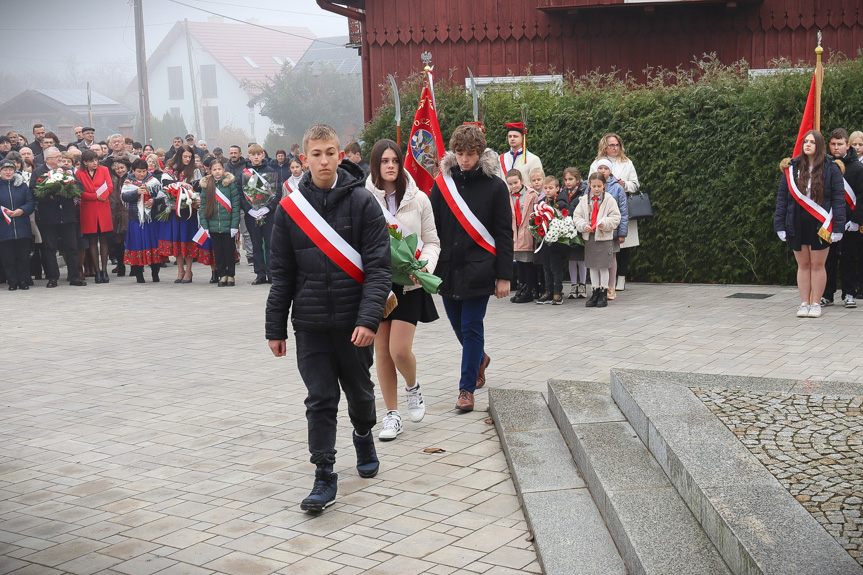 Obchody Święta Niepodległości w Dębowcu